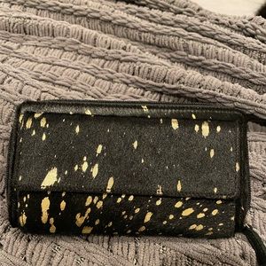 Myra wallet/crossbody